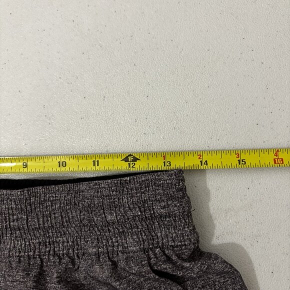 Lululemon Spring Break Away Short Heather Lux Multi Black Size 6 - Picture 12 of 14